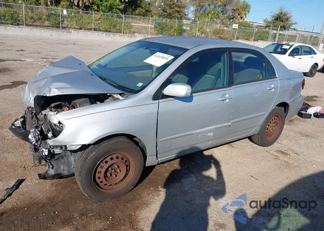 2005 Toyota Corolla Le z USA, uszkodzony, nr VIN 1NXBR32E95Z366737